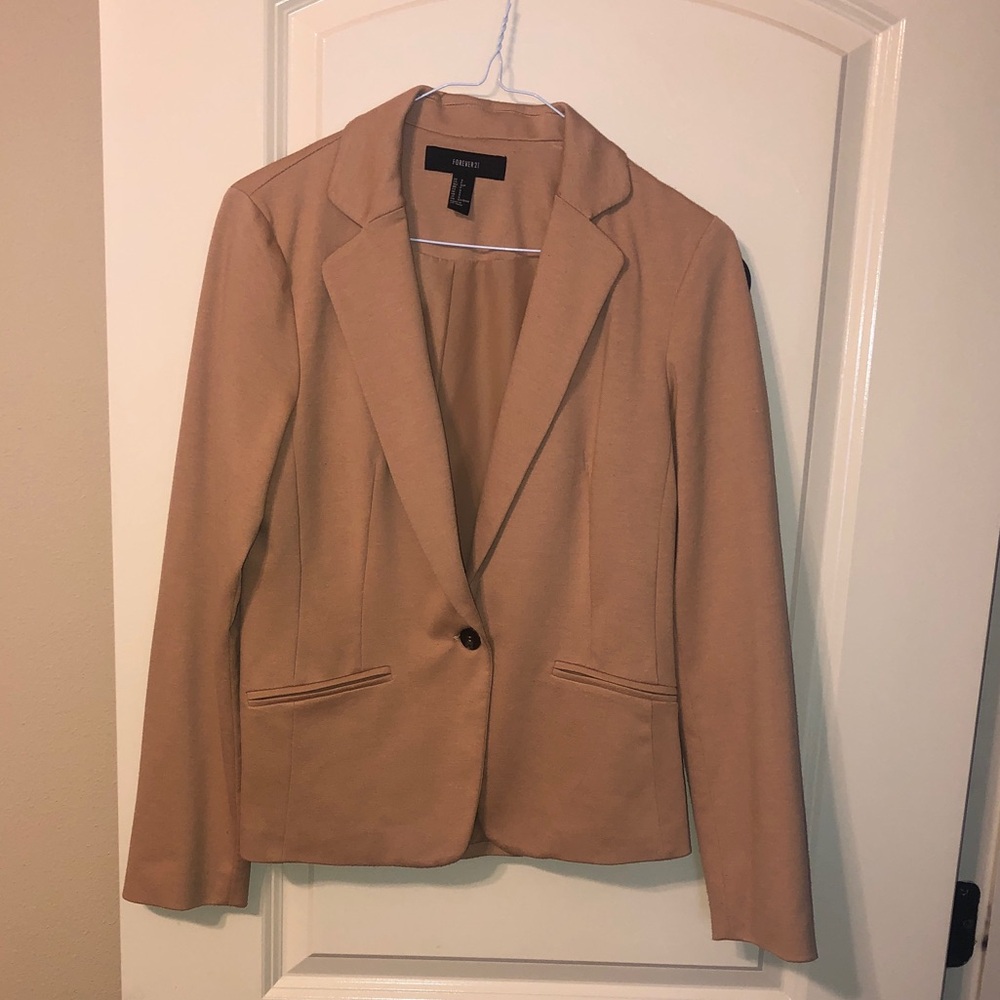 Forever 21 Women's Camel Tailored Single-Button Blazer